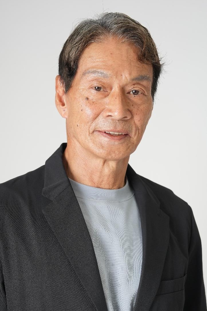 中野靖文